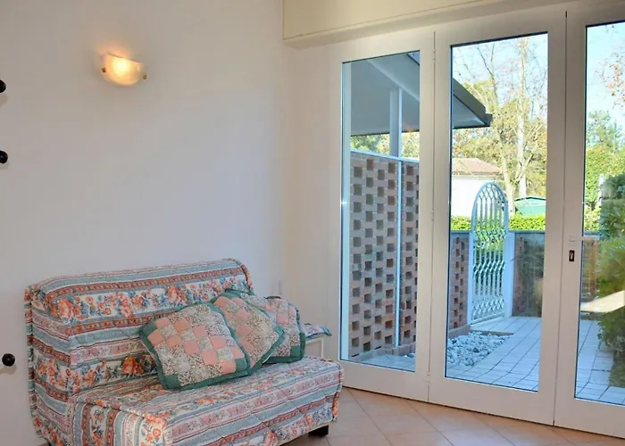 Quiet Retreat In Pineda Villa Bibione