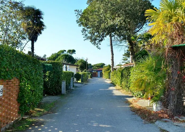 Quiet Retreat In Pineda * Bibione