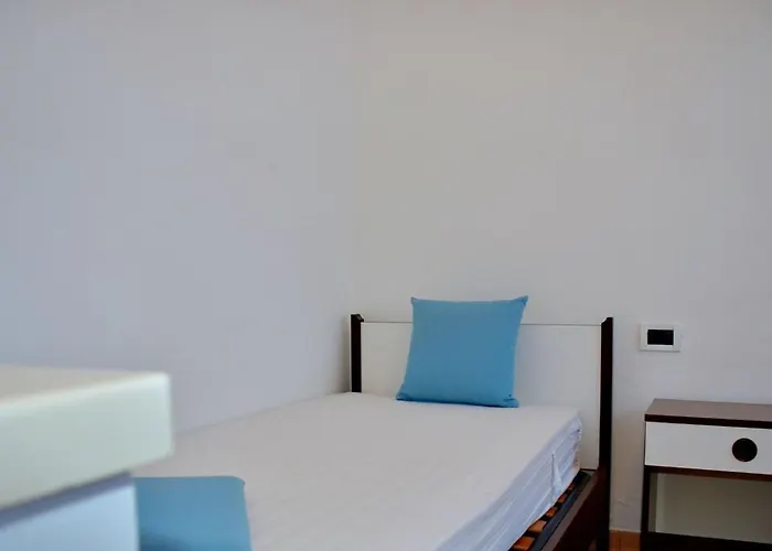 Quiet Retreat In Pineda וילה ביביונה