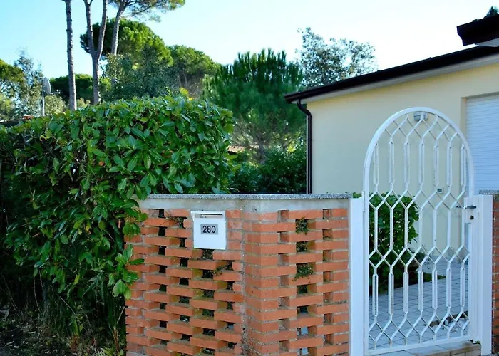 Quiet Retreat In Pineda Villa Bibione